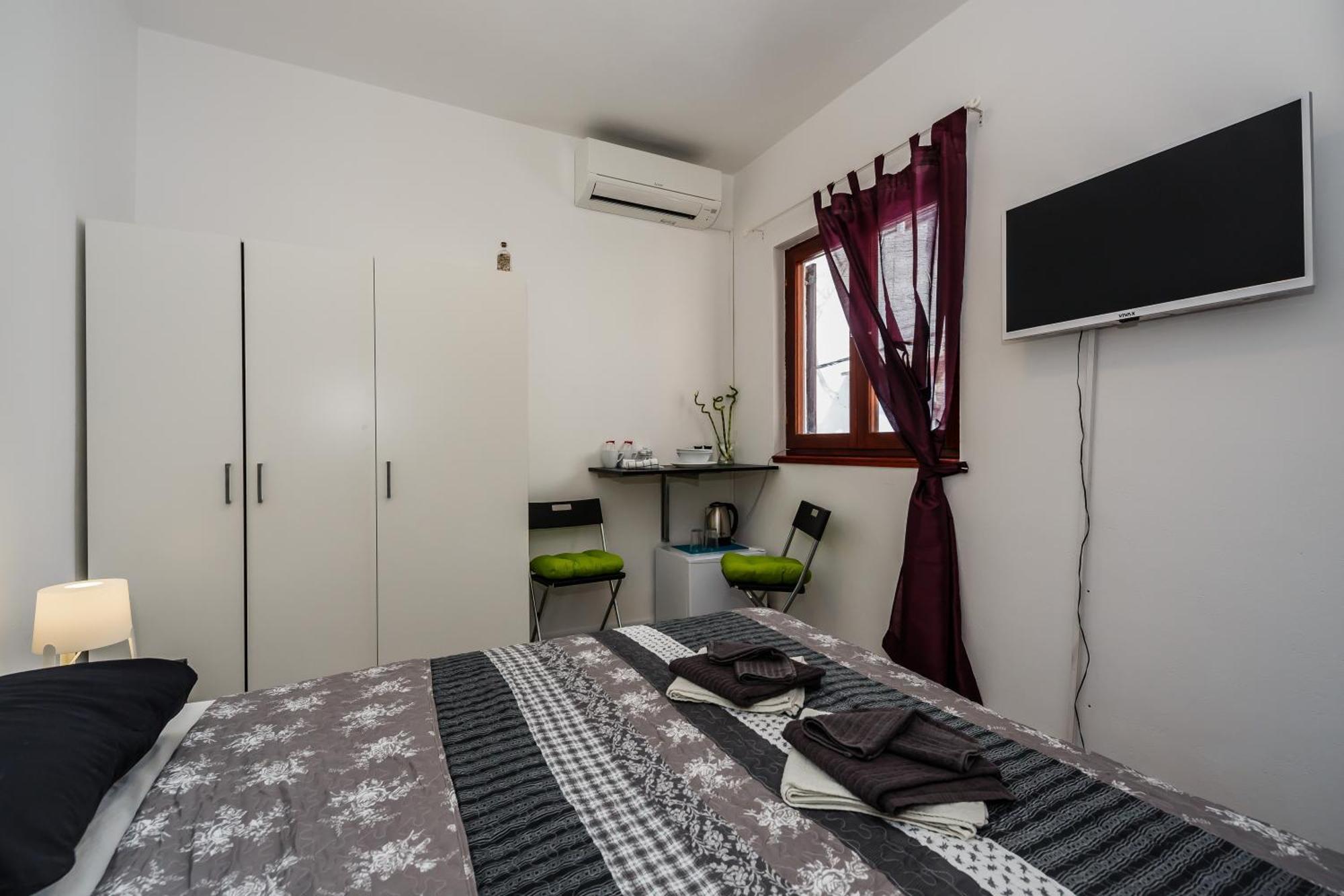 Room Mar Вис Екстериор снимка