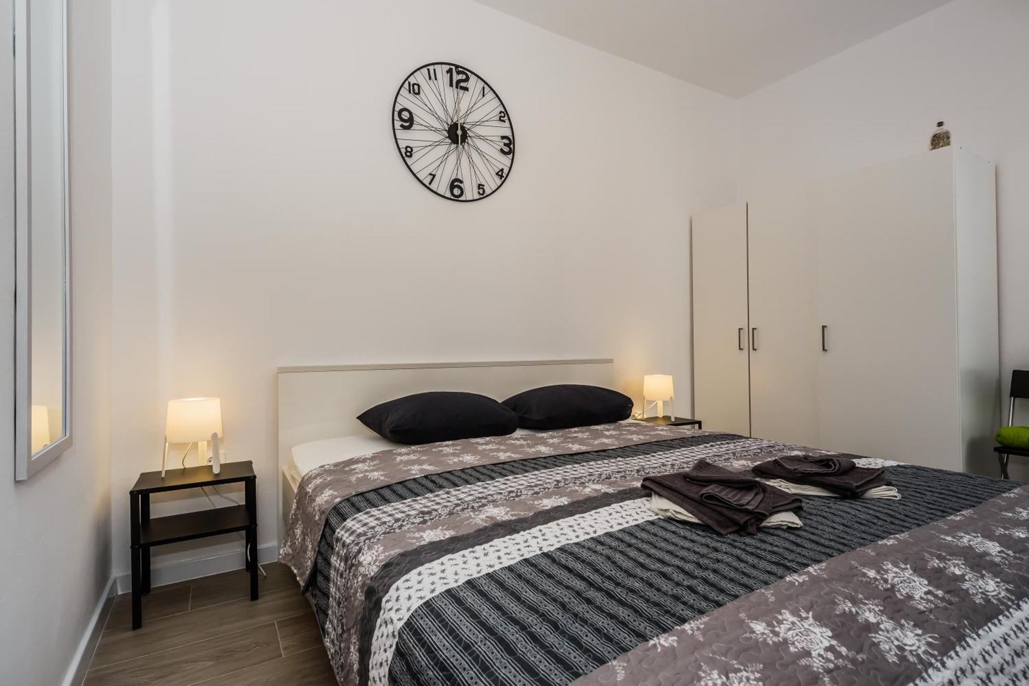 Room Mar Вис Екстериор снимка